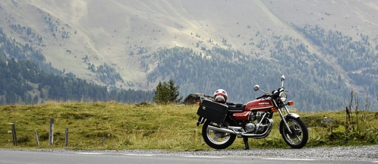 טיול על אופנוע – מה לקחת?