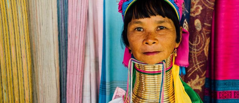 שבט ארוכות הצוואר: מה הסיפור שלהן?